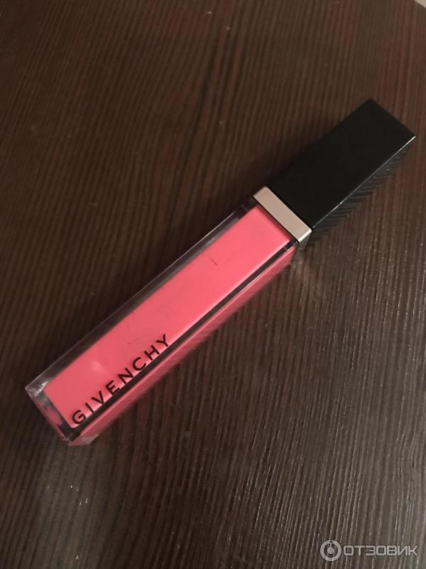 Блеск для губ Givenchy Gloss Interdit фото