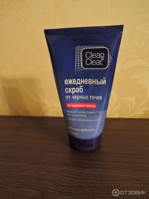 Ежедневный скраб Clean & Clear от черных точек фото