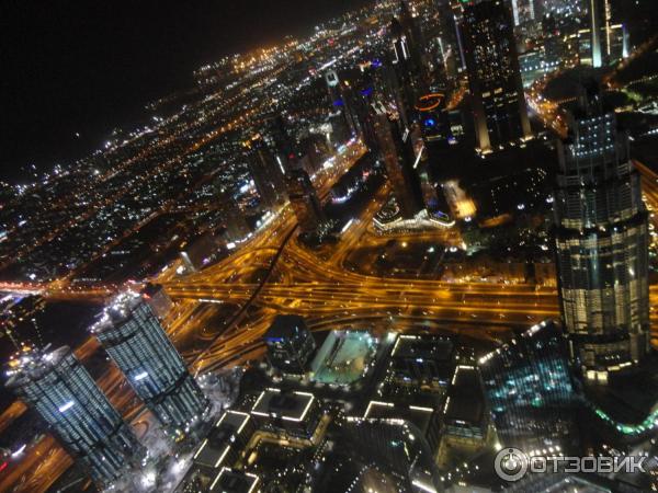 Небоскреб Burj Khalifa (ОАЭ, Дубай) фото