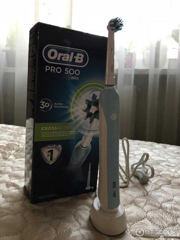 Электрическая зубная щетка Oral-B Pro 500 CrossAction фото