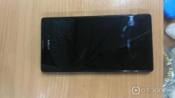 Смартфон Sony Xperia T3 фото