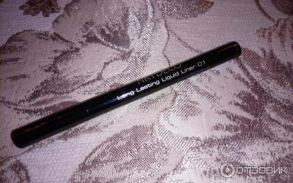 Подводка-фломастер ArtDeco Long Lasting Liquid Liner фото