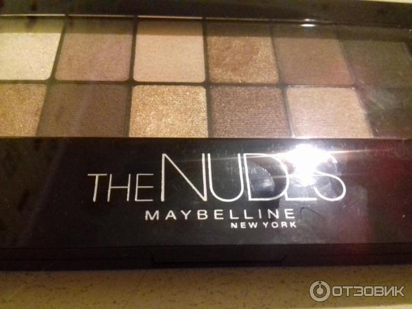 Палетка теней Maybelline The Nudes eyeshadow palette фото