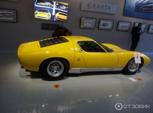 Выставка Lamborghini Легенда дизайна (Россия, Санкт-Петербург) - Lamborghini Miura SV