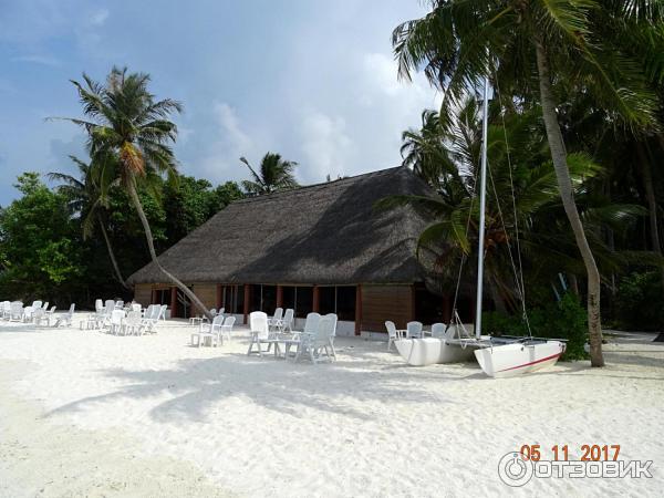 Отель Fihalhohi Island Resort, Мальдивы