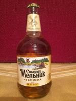 Пиво "Старый мельник из бочонка" фото