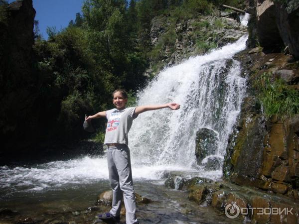 Камышлинский водопад (Россия, Республика Алтай) фото