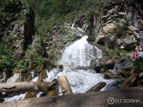 Камышлинский водопад (Россия, Республика Алтай) фото