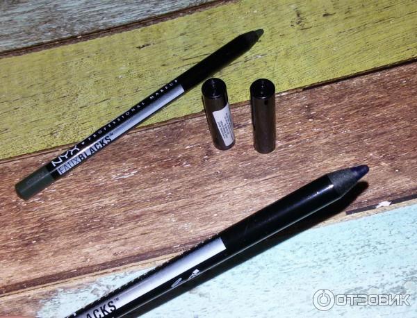 Стойкий карандаш для контура глаз NYX FAUX BLACKS EYELINER фото