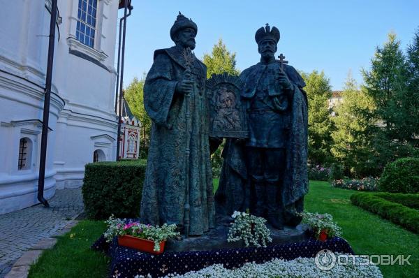 Подворье Патриарха Московского и Всея Руси в Спасской слободе (Россия, Москва) фото