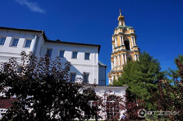 Подворье Патриарха Московского и Всея Руси в Спасской слободе (Россия, Москва) фото