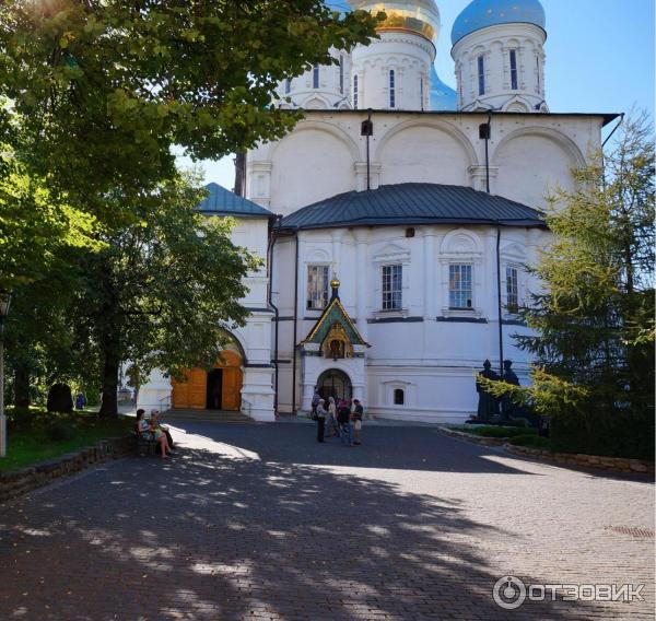 Подворье Патриарха Московского и Всея Руси в Спасской слободе (Россия, Москва) фото