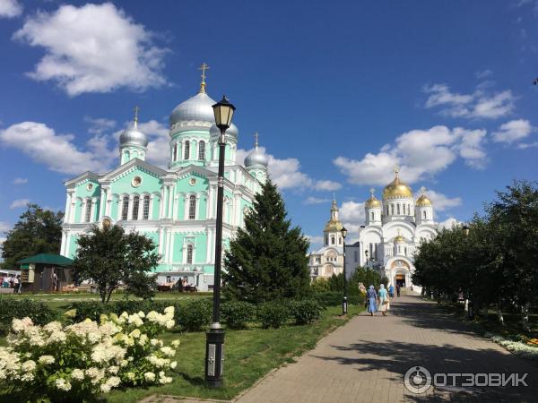 Вкусная всячина дивеево отзывы. Дивеево 2024. Дивеево часовня. Дивеево 2024 май деревянные постройки. Дивеево 2024 фото.