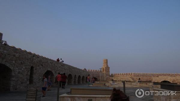 Венецианская крепость Rocca al Mare в порту Ираклиона (Греция, Крит) фото