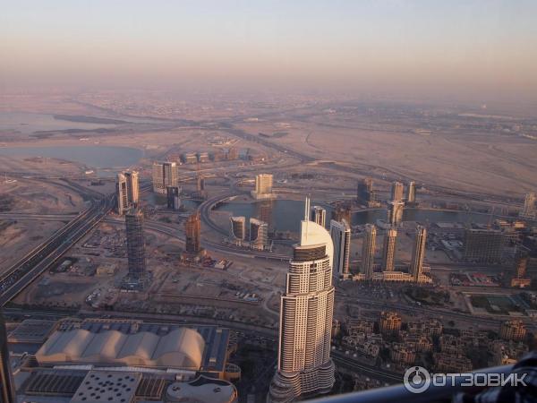 Небоскреб Burj Khalifa (ОАЭ, Дубай) фото