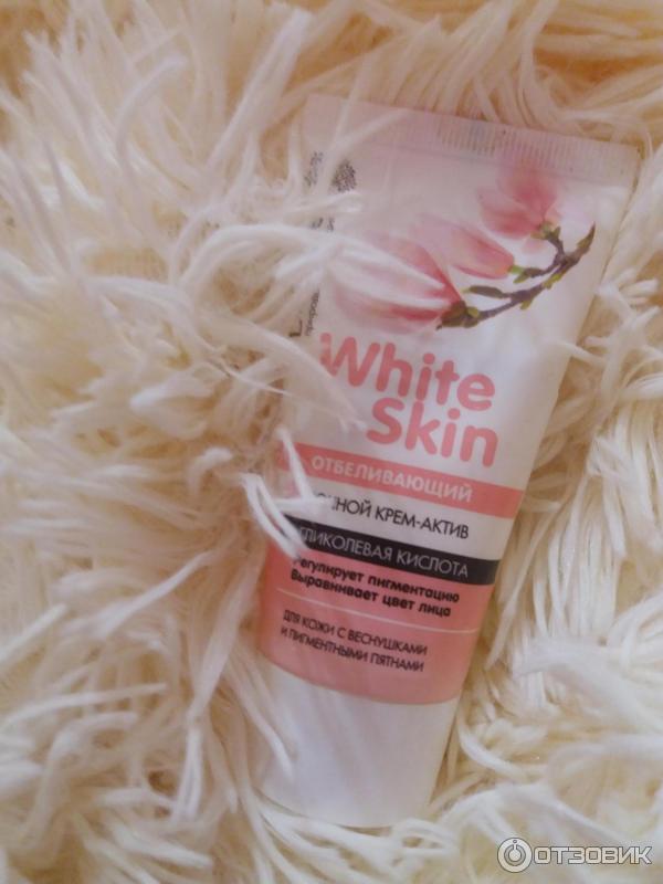 Отбеливающий крем для лица Dr.Sante White Skin фото