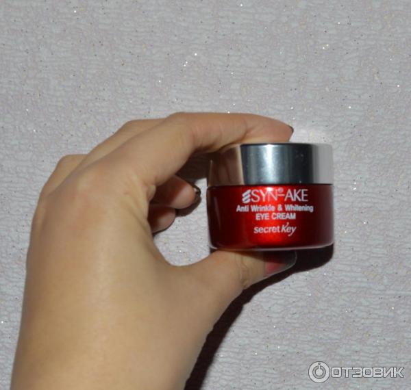 Крем для кожи вокруг глаз Secret Key Syn-Ake anti Wrinkle&Whitening eye cream фото