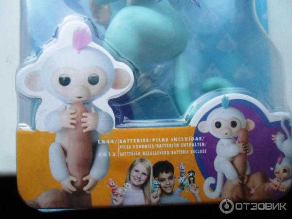 Интерактивная игрушка Fingerlings Happy Monkey фото