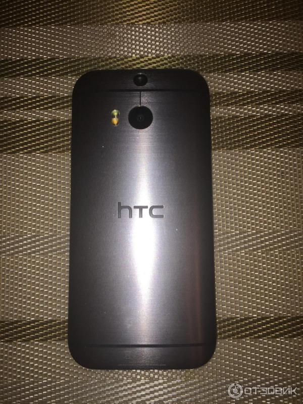 Смартфон HTC One M8 фото