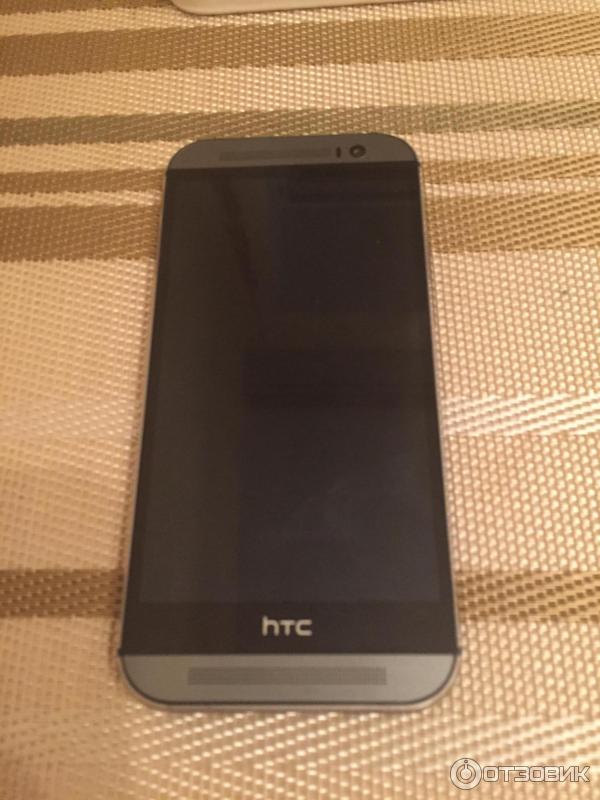 Смартфон HTC One M8 фото