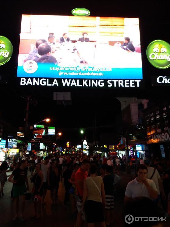 Ночные развлечения на улице Bangla Road (Таиланд, о. Пхукет) фото