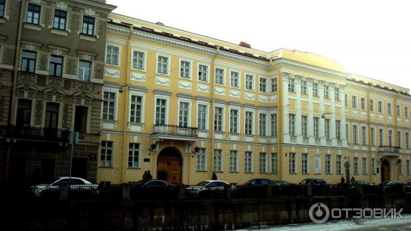Прогулка по набережной Мойки (Россия, Санкт-Петербург) фото