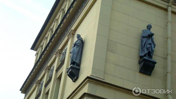 Прогулка по набережной Мойки (Россия, Санкт-Петербург) фото