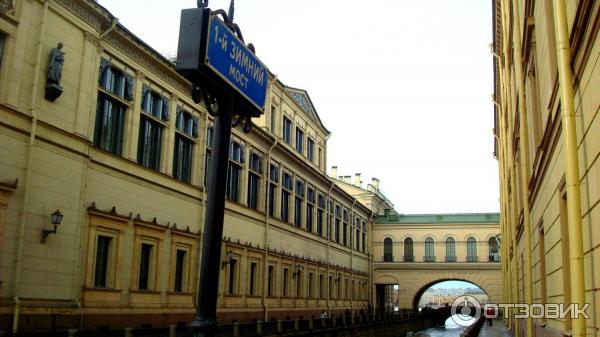 Прогулка по набережной Мойки (Россия, Санкт-Петербург) фото