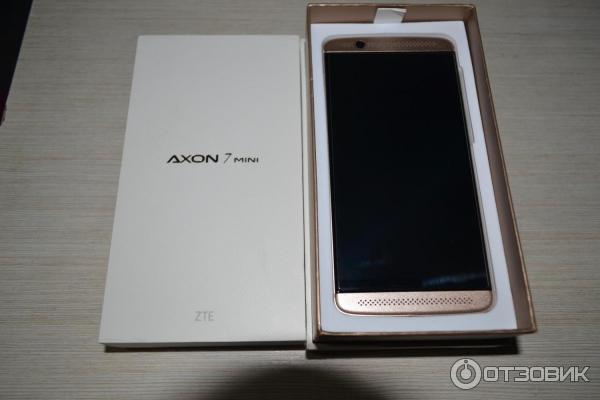 ZTE Axon 7 Mini