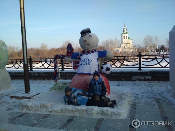 Битва снеговиков на набережной Тюмень