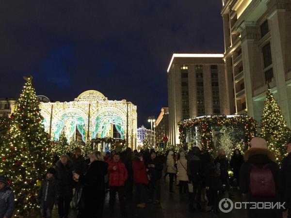 Площадь Манежная (Россия, Москва) фото