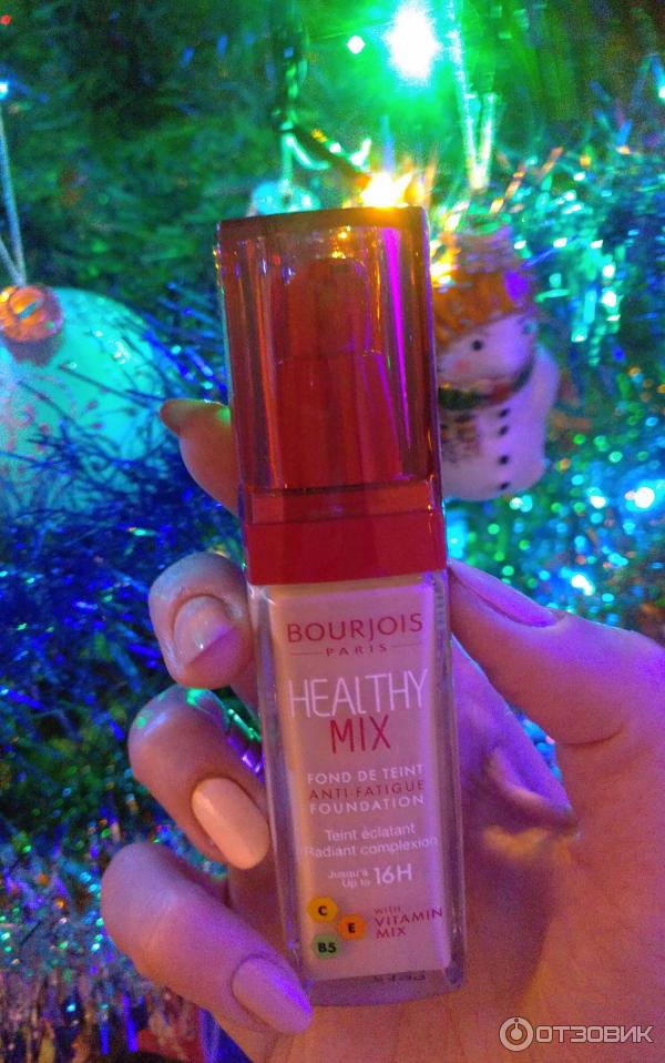 Тональный крем Bourjois Healthy Mix фото