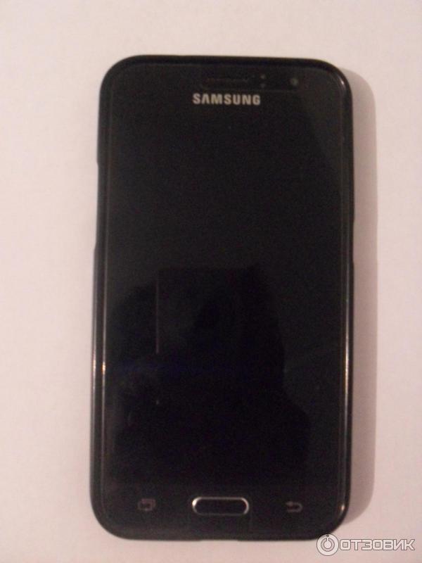 Смартфон Samsung Galaxy J1 SM-J120H фото